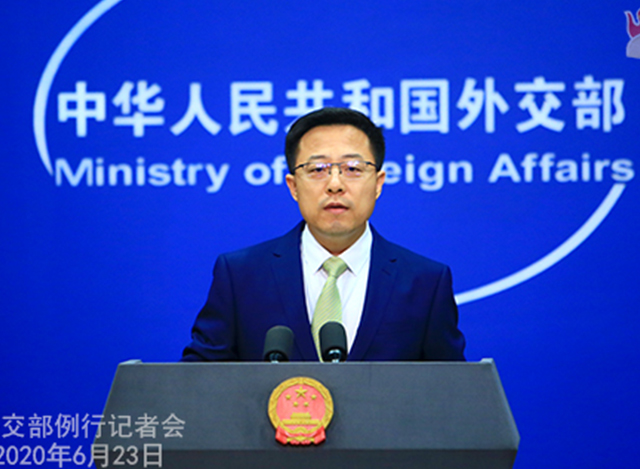 တရုတ်နိုင်ငံ နိုင်ငံခြားရေးဝန်ကြီးဌာန ပြောရေးဆိုခွင့်ရှိသူ ကျောက်လိကျန်းအား ဇွန် ၂၃ ရက်က ပြုလုပ်သော ပုံမှန် သတင်းစာရှင်းလင်းပွဲတွင် တွေ့ရစဉ်(ဓါတ်ပုံ- တရုတ်နိုင်ငံ နိုင်ငံခြားရေးဝန်ကြီးဌာန ဝဘ်ဆိုက်)