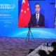 တရုတ်နိုင်ငံ နိုင်ငံခြားရေးဝန်ကြီး ဝမ်ရိက ဇူလိုင် ၉ ရက်တွင် ကျင်းပသော တရုတ်-အမေရိကန် THINK TANKS မီဒီယာ ဗွီဒီယို ဖိုရမ်၌ အမှာစကားပြောကြားနေသည်ကို တွေ့ရစဉ်(ဆင်ဟွာ)
