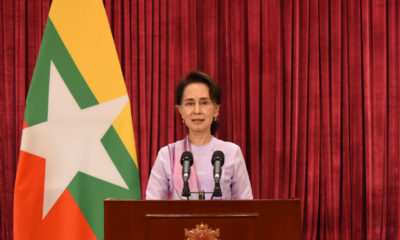 နိုင်ငံတော်၏အတိုင်ပင်ခံပုဂ္ဂိုလ် ပြည်သူများသို့ အစီရင်ခံတင်ပြသည့် မိန့်ခွန်း ပြောကြားစဉ်(ဓာတ်ပုံ - Myanmar State Counsellor Office)