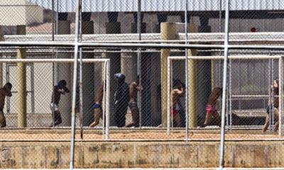 ဘရာဇီးနိုင်ငံ၊ ဆော်ပေါ်လိုပြည်နယ်၊ Jardinopolis အကျဉ်းထောင်တွင် အကျဉ်းသားများ တန်းစီလမ်းလျှောက်နေသည်ကို တွေ့ရစဉ် (ဓာတ်ပုံ- Xinhua/Webinar Sian/AGENCIA ESTADO)