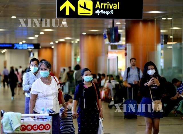ရန်ကုန်အပြည်ပြည်ဆိုင်ရာ လေဆိပ်တွင် ခရီးသွားများအား ယခုနှစ်ဆန်းပိုင်းက တွေ့ရစဉ်(ဆင်ဟွာ)
