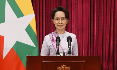 နိုင်ငံတော်၏ အတိုင်ပင်ခံ ပုဂ္ဂိုလ် ဒေါ်အောင်ဆန်းစုကြည်က COVID-19 ရောဂါဖြစ်ပွားမှု နောက်ဆုံးအခြေအနေနှင့် စပ်လျဉ်း၍ ပြည်သူများသို့ အစီရင်ခံတင်ပြသည့် မိန့်ခွန်း ပြောကြားစဉ်(ဓာတ်ပုံ - Myanmar State Counsellor Office )