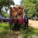 ကျိုင်းတုံမြို့နယ်၊ ကျိုင်းတုံ-မိုင်းဆတ်ကားလမ်းတွင် တရားမဝင်သစ်များ ဖမ်းဆီးရမိမှုအား တွေ့ရစဉ်( ဓာတ်ပုံ - Forest Department )