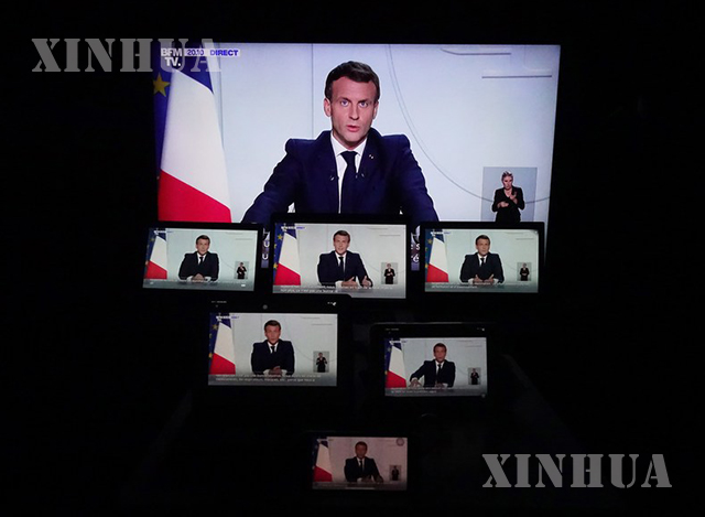 ပြင်သစ်နိုင်ငံ သမ္မတမက်ခရွန်က ရုပ်သံမှတစ်ဆင့်မိန့်ခွန်းပြောကြားနေသည်ကို အောက်တိုဘာ ၂၈ ရက်ကတွေ့ရစဉ်(ဆင်ဟွာ)