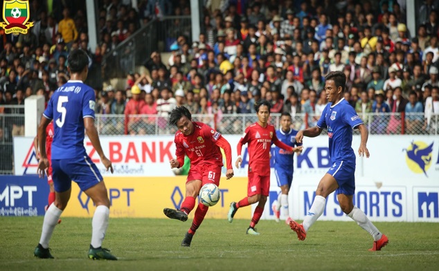 Myanmar National League ပြိုင်ပွဲတွင် ရှမ်းယူနိုက်တက်အသင်းယှဉ်ပြိုင်ကစားနေစဉ် (ဓာတ်ပုံ-- Myanmar National League)