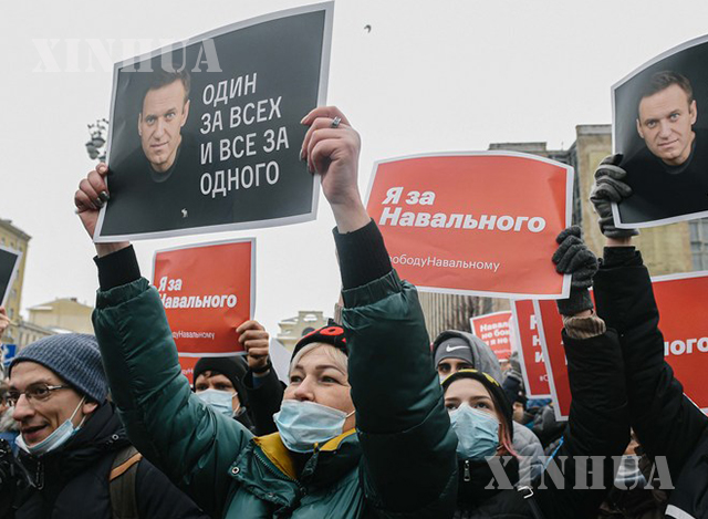 ရုရှားနိုင်ငံ မော်စကိုမြို့၌ ဇန်နဝါရီ ၂၃ ရက်က အတိုက်အခံခေါင်းဆောင် Alexei Navalny အား ထောက်ခံသူများနှင့်ရဲတပ်ဖွဲ့ဝင်များ ထိပ်တိုက်တွေ့နေစဉ်(ဆင်ဟွာ)