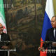 ရုရှားနိုင်ငံနိုင်ငံခြားရေးဝန်ကြီး Sergey Lavrov (ညာ) နှင့် အီရန်နိုင်ငံ နိုင်ငံခြားရေးဝန်ကြီး Zarif (ဘယ်) တို့ ယခင်နှစ်ဇွန်လ၌ တွေ့ဆုံခဲ့စဉ် (ဓာတ်ပုံ-ရုရှားနိုင်ငံခြားရေးဝန်ကြီးဌာန)