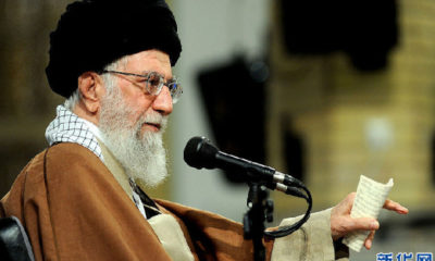 အီရန်နိုင်ငံအမြင့်ဆုံးခေါင်းဆောင် Ali Khamenei က အီရန်နိုင်ငံ လွှတ်တော်၌ မိန့်ခွန်းပြောကြားနေသည်ကိုမြင်တွေ့ရစဉ် (ဓာတ်ပုံ-အင်တာနက်)