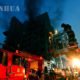ဘင်္ဂလားဒေ့ရှ်နိုင်ငံ ဒါကာမြို့ရှိ ဓာတုပစ္စည်းသိုလှောင်ရုံ မီးလောင်မှုအား မီးသတ်သမားများ ငြှိမ်းသတ်နေကြစဉ် (ဆင်ဟွာ)