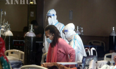 အိန္ဒိယနိုင်ငံ နယူးဒေလီမြို့ရှိ LNJP ဆေးရုံတွင် တက်ရောက်ကုသနေသည့် COVID-19 လူနာများအား တွေ့ရစဉ် (ဆင်ဟွာ)